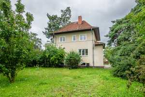 Wohnen im Grünen mit Potenzial: Bezugsfreies Haus mit Garten vor den Toren der Hauptstadt – Dallgowerstraße 46, 14612 Havelland (Kreis) – Vorschaubild 7