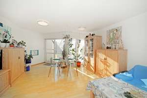 GEORGI: 3-Zimmer-Wohnung im Erbbaurecht - zwei Balkone, idealer Grundriss – Die vollständige Adresse der Immobilie erhältst du vom Anbieter., 80995 Feldmoching, München – Vorschaubild 2