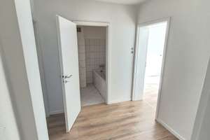 Erstbezug nach Renovierung: 3-Zimmer-Wohnung inkl. EBK – Kieselstraße 20, 42119 Elberfeld, Wuppertal – Vorschaubild 4