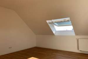 Großzügige sanierte 3 Zimmer Wohnung mit Balkon – Rohlfstraße 6, 30455 Badenstedt, Hannover – Vorschaubild 2