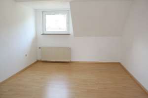 3-Zimmer-Wohnung in ruhiger Sackgassenlage im Zentrum von Borbeck! – Gerichtsstraße 13, 45355 Borbeck-Mitte, Essen – Vorschaubild 3
