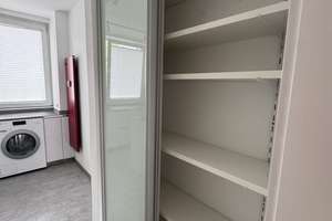 *** renovierte 3 Zimmerwohnung mit saniertem Badezimmer & großem Balkon in Oberkassel *** – 40547 Oberkassel, Düsseldorf – Vorschaubild 9