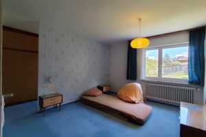 Einfamilienhaus mit Pelletheizung, 3 Garagen, 1200qm Grundstück, Koppel, Wiese und Waldrand – Esslingen (Kreis) – Vorschaubild 21