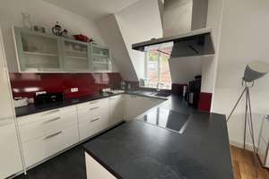 Attraktive Dachgeschosswohnung mit Charme in denkmalgeschütztem Gebäude – Hohenstaufenstrasse 20, 70178 Karlshöhe, Stuttgart – Vorschaubild 13