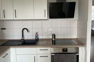 Wohnung mit Einbauküche, Nachmieter gesucht! Haus mit Aufzug