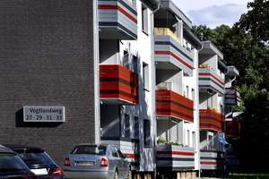Moderne Wohnung mit Loggia // 2.OG links – Vogtlandweg 27, 38440 Laagberg, Wolfsburg – Vorschaubild 2
