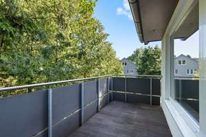 2015 komplett modernisiert ! Maisonette-Wohnung mit ca. 142 m² Wohnfläche & 2 TG-Stellplätzen – Die vollständige Adresse der Immobilie erhältst du vom Anbieter., 22149 Rahlstedt, Hamburg – Vorschaubild 10