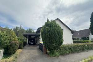 Attraktives Generationenhaus in Singen-Nordstadt, ab Dez. 2025 frei. – Die vollständige Adresse der Immobilie erhältst du vom Anbieter., 78224 Singen (Hohentwiel) – Vorschaubild 4