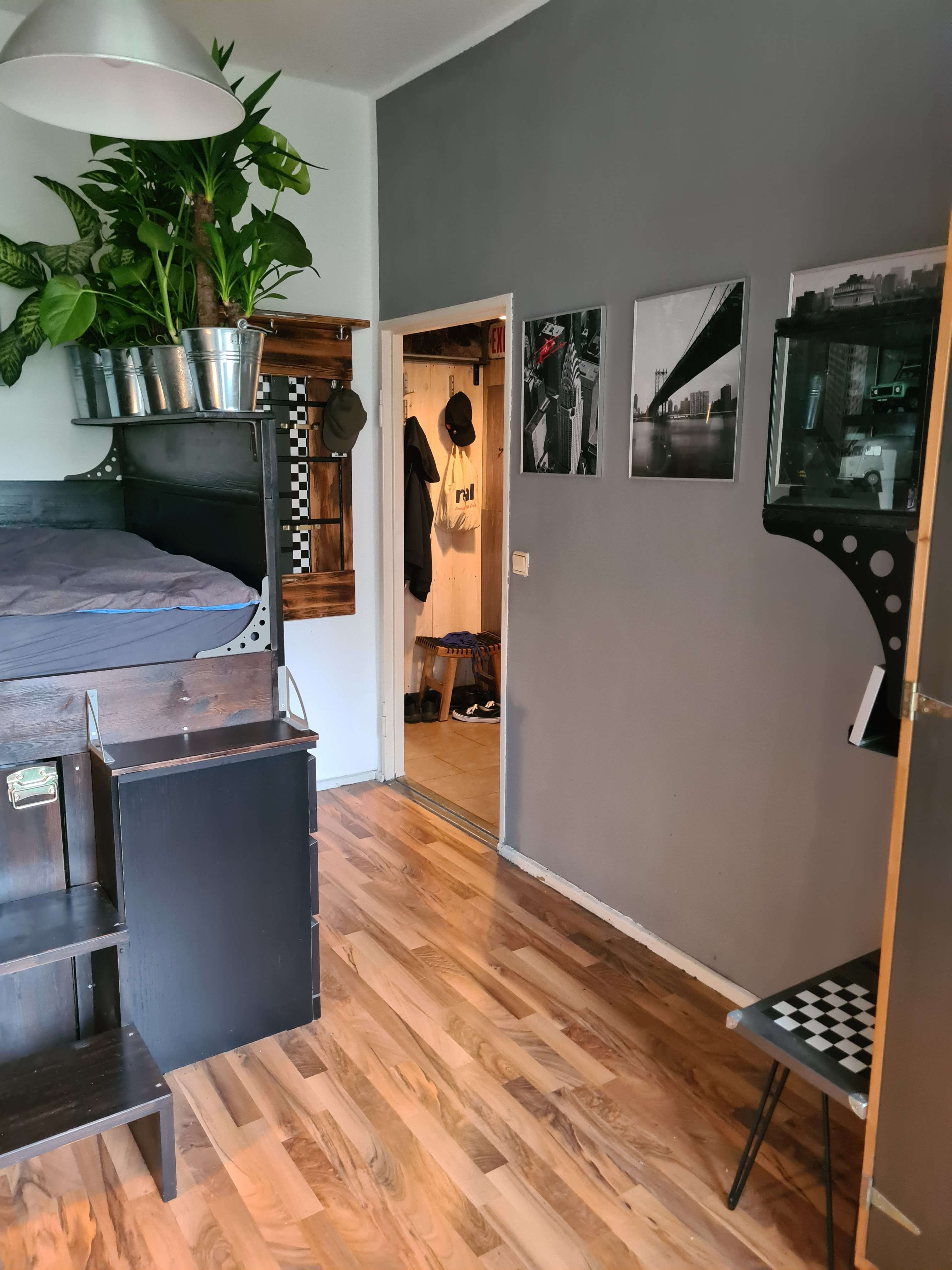 Immobilie in Berlin - 2-Zimmer-Wohnung im Bauhausstil unter Denkmalschutz - Bild 0