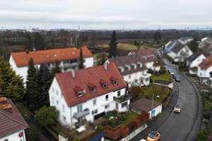 Ein Zuhause mit Raum für mehr – großzügige 5,5-Zimmer-Maisonette Wohnung mit großem Keller & Garage – 70439 Zuffenhausen-Frauensteg, Stuttgart – Vorschaubild 22
