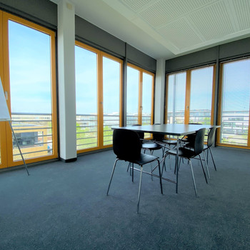 STOCK - lichtdurchflutet | nahe Riem Arcarden