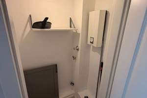 Einziehen & Wohlfühlen: Seltene Altbau-Dachgeschosswohnung in TOP Lage von Düsseldorf – Die vollständige Adresse der Immobilie erhältst du vom Anbieter., 40223 Bilk, Düsseldorf – Vorschaubild 7