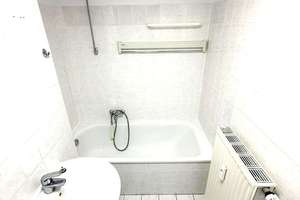Schöne 3-Zimmerwohnung mit EBK, Balkon & Garage in Hannover-Badenstedt – Die vollständige Adresse der Immobilie erhältst du vom Anbieter., 30455 Badenstedt, Hannover – Vorschaubild 9