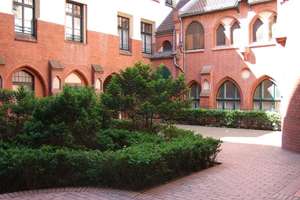 Singlewohnung in einem außergewöhnlichen, denkmalsgeschützten Haus – Graunstraße 31, 13355 Gesundbrunnen, Berlin – Vorschaubild 2