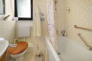 Helle 3-Zimmer-Wohnung in guter Lage! – Die vollständige Adresse der Immobilie erhältst du vom Anbieter., 70327 Untertürkheim (Ortsteil), Stuttgart – Vorschaubild 7