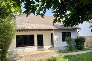 *NEU* FAMILIENFREUNDLICHES FREISTEHENDES ARCHITEKTENHAUS IN RUHIGER LAGE VON WIESBADEN! – Reutlinger Straße 4, 65205 Wiesbaden – Vorschaubild 3