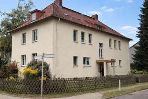 Gepflegtes Mehrfamilienhaus auf großem Grundstück Berlin-Kladow – 4 WE, aufteilbar, Ausbaupotenzial