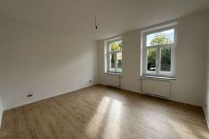 Moderne, sanierte 2,5-Zimmer-Wohnung mit Einbauküche in 53227 Bonn-Beuel  – Königswinterer Straße 1A, 53227 Beuel-Ost, Bonn – Vorschaubild 3