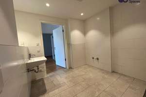 2,5-ZI-Wohnung mit großen Balkon in Toplage! Mitten in Frankfurts exklusiven Szeneviertel Bornheim – 60385 Bornheim, Frankfurt am Main – Vorschaubild 34