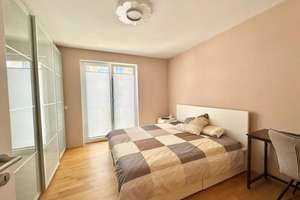 Lichtdurchflutete 3-Zimmer-Wohnung mit großzügiger Loggia und zwei Bädern – 81245 Neupasing, München – Vorschaubild 8