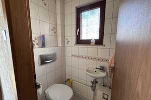 Charmantes Einfamilienhaus mit großem Garten in beliebter Wohnlage von Bad Cannstatt – Stuttgart – Vorschaubild 9