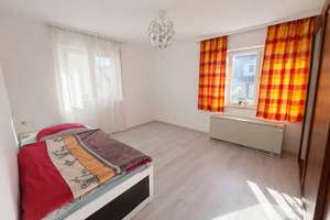 Exklusives Zweifamilienhaus mit vielseitigen Nutzungsmöglichkeiten in attraktiver Lage – Die vollständige Adresse der Immobilie erhältst du vom Anbieter., 71254 Ditzingen – Vorschaubild 20