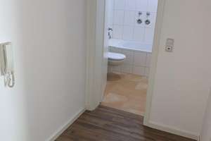 Schöne  3-Zimmerwohnung mit Südbalkon in Regensburg – Holzgartenstraße 54, 93059 Weichs, Regensburg – Vorschaubild 15