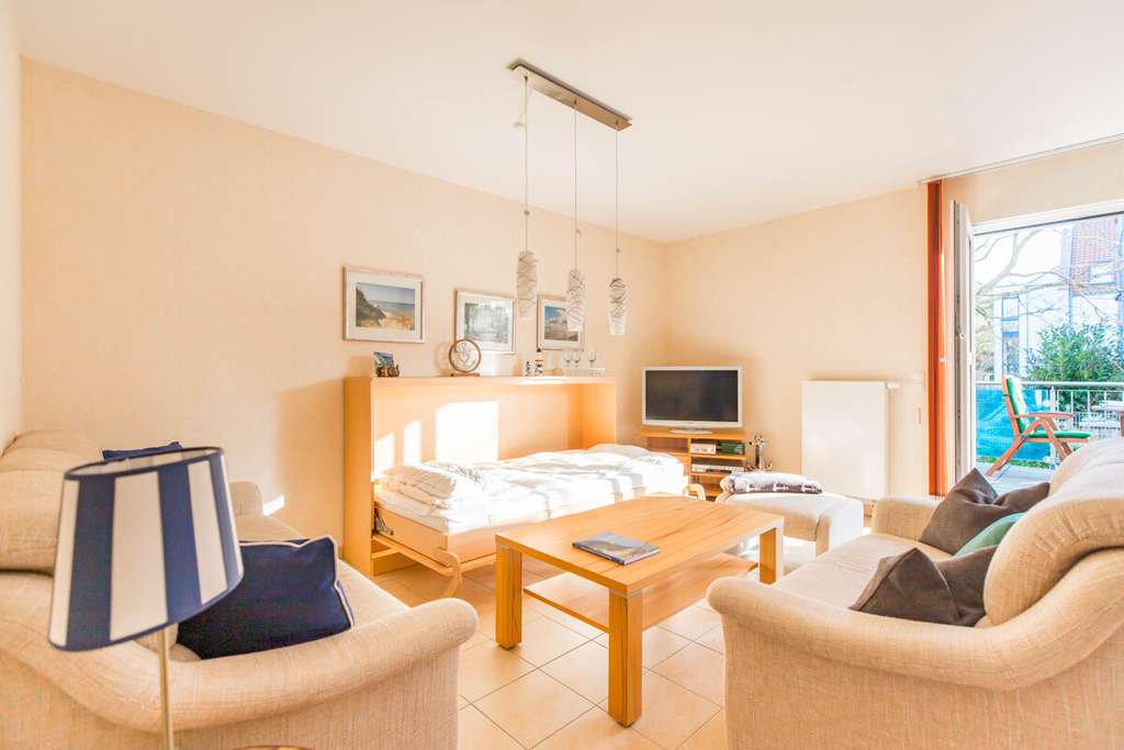 Immobilie in Breege - Nur ca. 170m zum Ostseestrand! Eigentums-/Ferienwohnung mit Terrasse & Tiefgarage in 18556 Juliusruh - Bild 3