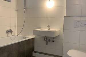Kompaktes Apartment in Bonn: Ein Zimmer mit Balkon und Einbauküche – Aloys-Schulte-Str. 35, 53129 Kessenich, Bonn – Vorschaubild 3