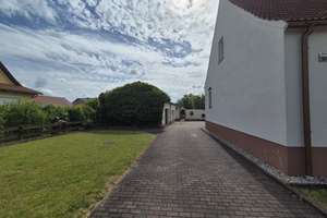 Einfamilienhaus mit Einliegerwohnung und großzügigem Grundstück in Mockrehna zu verkaufen! – Gartenweg 10, 4862 Mockrehna – Vorschaubild 4