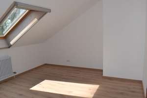 **Mansardentraum in Kirchheim** – Die vollständige Adresse der Immobilie erhältst du vom Anbieter., 85551 Kirchheim bei München – Vorschaubild 11