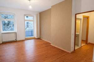 Großzügiger 2-Zimmer-Altbau im 1.OG mit Balkon & Tageslichtbad in gefragter Schöneberger Kiezlage – Die vollständige Adresse der Immobilie erhältst du vom Anbieter., 10829 Schöneberg, Berlin – Vorschaubild 2
