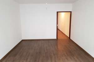 Charmante 2-Zimmer-Maisonettewohnung mit Stellplatz in Köln-Neuehrenfeld – 50825 Neuehrenfeld, Köln – Vorschaubild 9