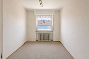 Besichtigung am Mittwoch –++ Ideal für Eigennutzer und Kapitalanleger mit Sanierungsvision – Die vollständige Adresse der Immobilie erhältst du vom Anbieter., 71638 Grünbühl, Ludwigsburg – Vorschaubild 10