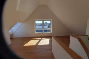 Sonniges Wohnjuwel: Sehr hochwertige Maisonette–Wohnung in Paderborns äußerst begehrter Südstadt – Platanenweg 4, 33098 Kernstadt, Paderborn – Vorschaubild 2
