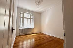 Traumhafte Altbauwohnung mit Stuckdecken – hell und qualitätssaniert, in zentraler und ruhiger Lage – Die vollständige Adresse der Immobilie erhältst du vom Anbieter., 53111 Nordstadt, Bonn – Vorschaubild 1