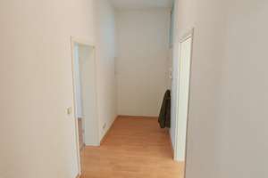 ruhige, schöne 3-Zimmerwohnung mit Einbauküche, Bad und Balkon in den Innenhof – Georg-Friedrich-Str. 17, 76131 Oststadt, Karlsruhe – Vorschaubild 4
