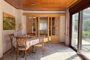 Großes Wohnhaus mit schönem Garten in Ofenerdiek innerhalb Tempo-30-Zone – Die vollständige Adresse der Immobilie erhältst du vom Anbieter., 26125 Ofenerdiek, Oldenburg (Oldenburg) – Vorschaubild 6