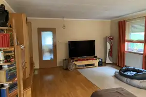 Geräumiges, preiswertes 9-Zimmer-Einamilienhaus mit Einliegerwohnung in FDS – Freudenstadt (Kreis) – Vorschaubild 13