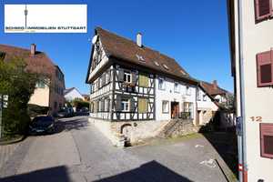 Liebevoll saniertes Fachwerkhaus (ca. 289 m²) mit Terrasse, Sichtbalken, Einliegerwohnung uvm. – Stuttgart – Vorschaubild 1
