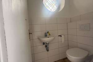 Wohnen wie im eigenen Haus-großzügige 166m² Wohnung mit Garten und zwei Sonnenterrassen – Am Elisabethheim 68b, 42111 Uellendahl-Katernberg, Wuppertal – Vorschaubild 9
