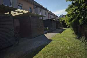 Schönes RMH mit kleinem Garten und Dachterrasse / A.-Pfersee – Augsburg – Vorschaubild 1
