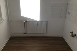 Sanierte 3-Zimmer-Wohnung mit Balkon (WBS)! – Lise-Meitner-Str. 21, 1169 Gorbitz-Nord/Neu-Omsewitz, Dresden – Vorschaubild 5