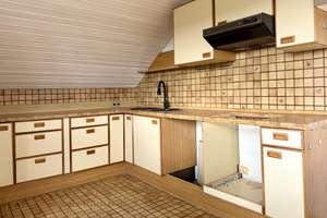 3-Zimmer-Dachgeschosswohnung (ohne Balkon) mit Gartenanteil, frei ab sofort – Feldmochinger Straße 351, 80995 Feldmoching, München – Vorschaubild 11