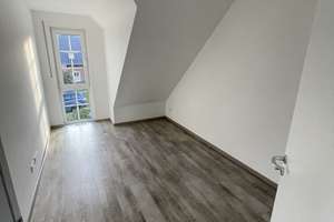 Doppelhaushälfte mit vier Zimmern in Harburg (Kreis), Seevetal Baujahr 2017 von Privat - reserviert – Die vollständige Adresse der Immobilie erhältst du vom Anbieter., 21218 Seevetal – Vorschaubild 11