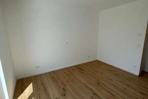 Erstbezug – Traumhafte 3-Zimmer-Wohnung in Erlangen mit Balkon im energieeffizienten KfW-40-Standard – Schwedlerstraße 41, 91058 Bierlach, Erlangen – Vorschaubild 8