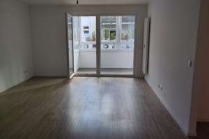 Schöne, renovierte 2 Zimmer Wohnung mit Balkon – 40229 Eller, Düsseldorf – Vorschaubild 2