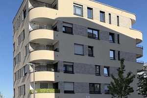Traumhafte 2-Zimmer Penthouse-Wohnung in Heilbronn Hochgelegen mit Einbauküche – Manfred-Weinmann-Ring 10, 74078 Heilbronn – Vorschaubild 2