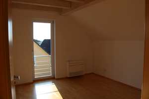 Exklusive, ruhig gelegene Galeriewohnung in einer nur 3-Fam.-Stadtvilla, 108 m2, Balkon im 1. OG – Pforzheim – Vorschaubild 5