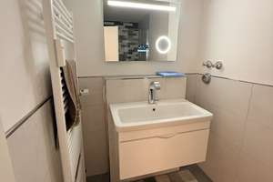 Attraktive 2,5‑Zimmer‑Wohnung mit Erker, Parkett & TG‑Stellplatz (Wallbox) in Köln‑Weiden – Die vollständige Adresse der Immobilie erhältst du vom Anbieter., 50858 Weiden, Köln – Vorschaubild 11